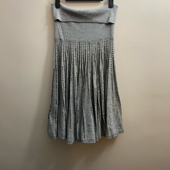Susana Monaco Cotton Grey Embellished Skirt Size Small - Picture 1 of 5